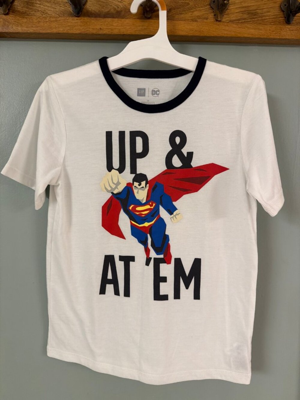 Gap Kids Superman Pajama Tee Up & At Em Size 10 White